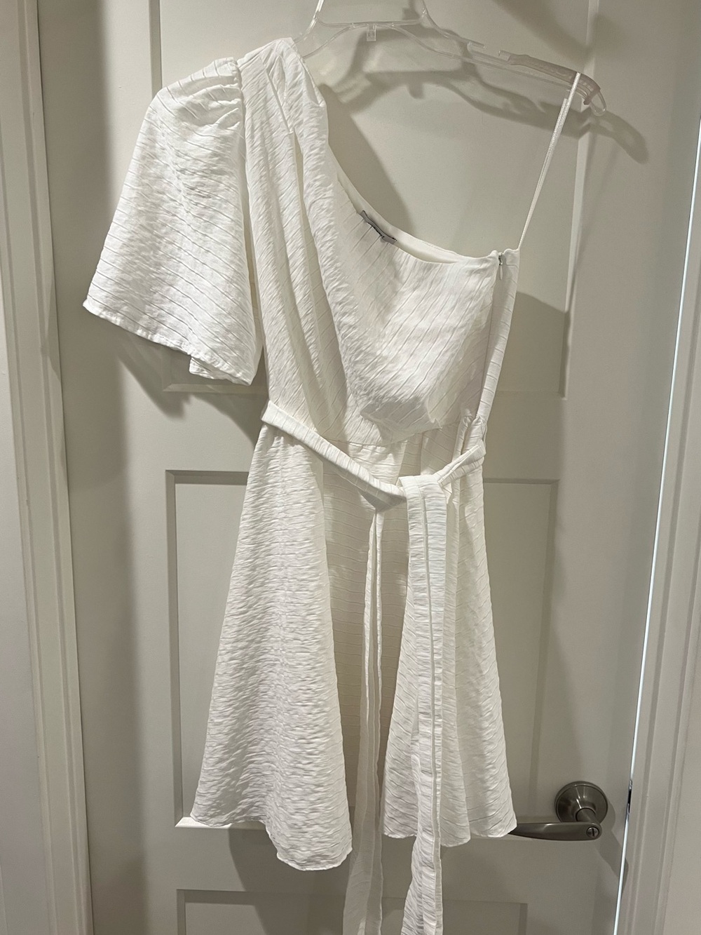 Nine West White One-Shoulder Textured Mini Dress with Tie Waist